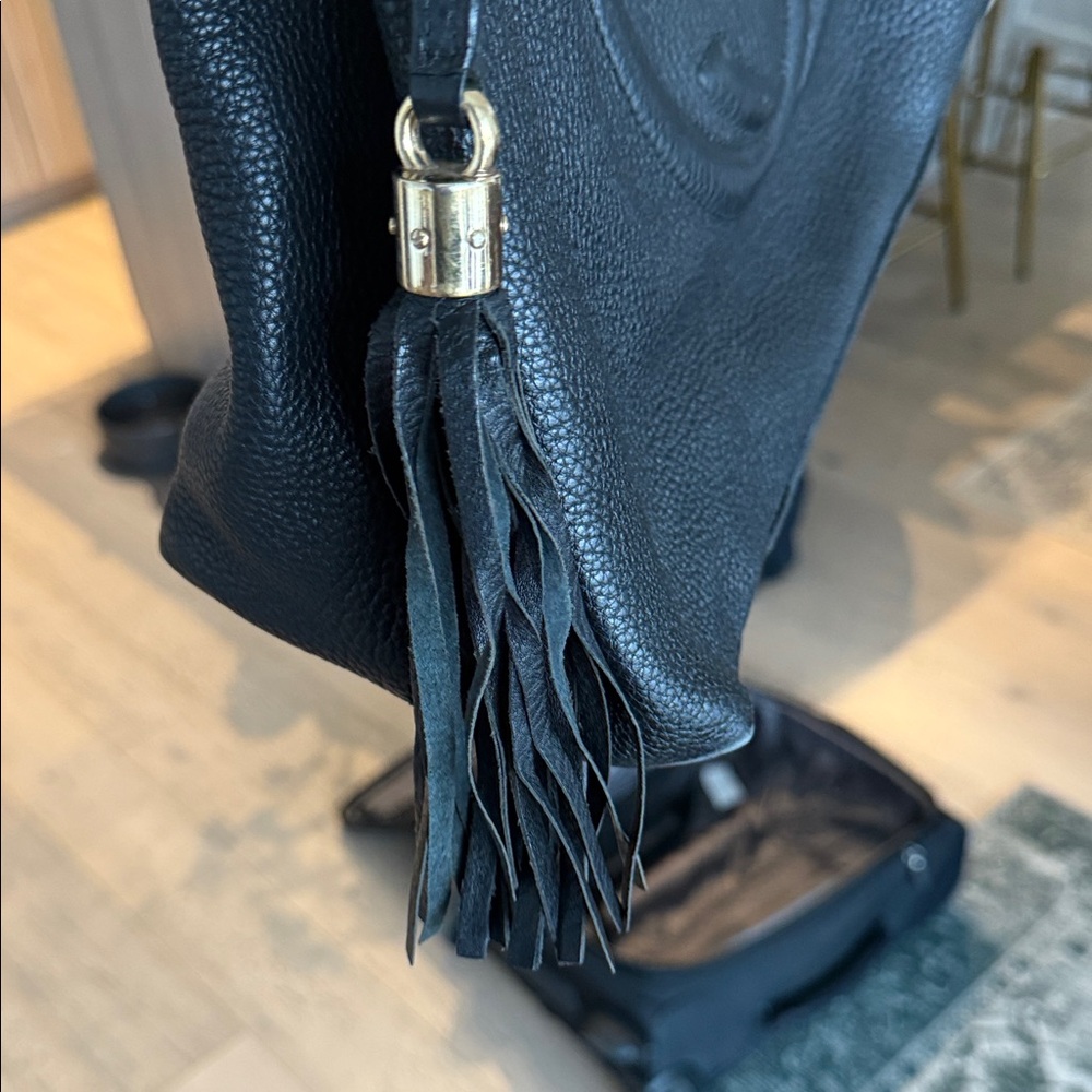 Authentic Gucci Soho black Shoulder Bag - Picture 3 of 9